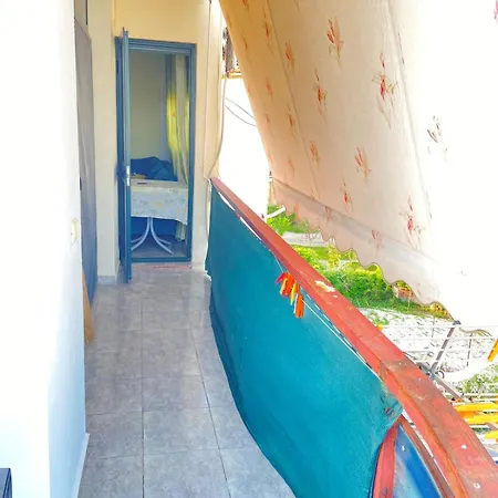 Lovely With Sea View And Quiet Environment * Golem (Tirana)